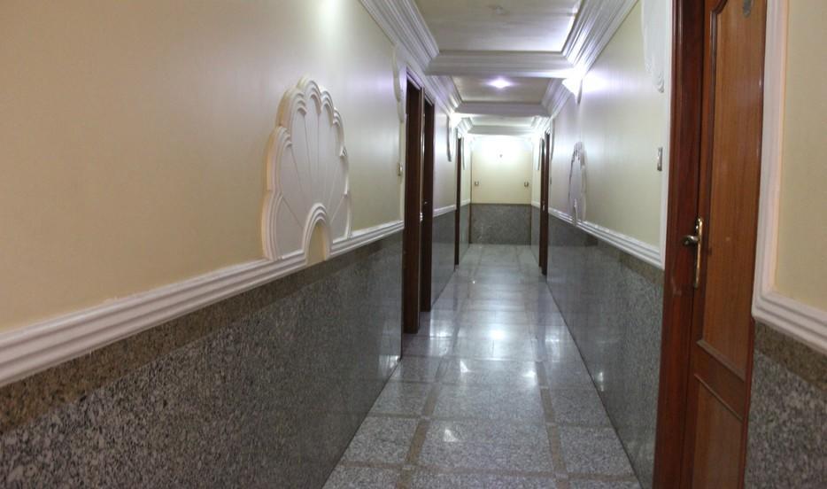 Hotel Unnati Ahmedabad Eksteriør bilde